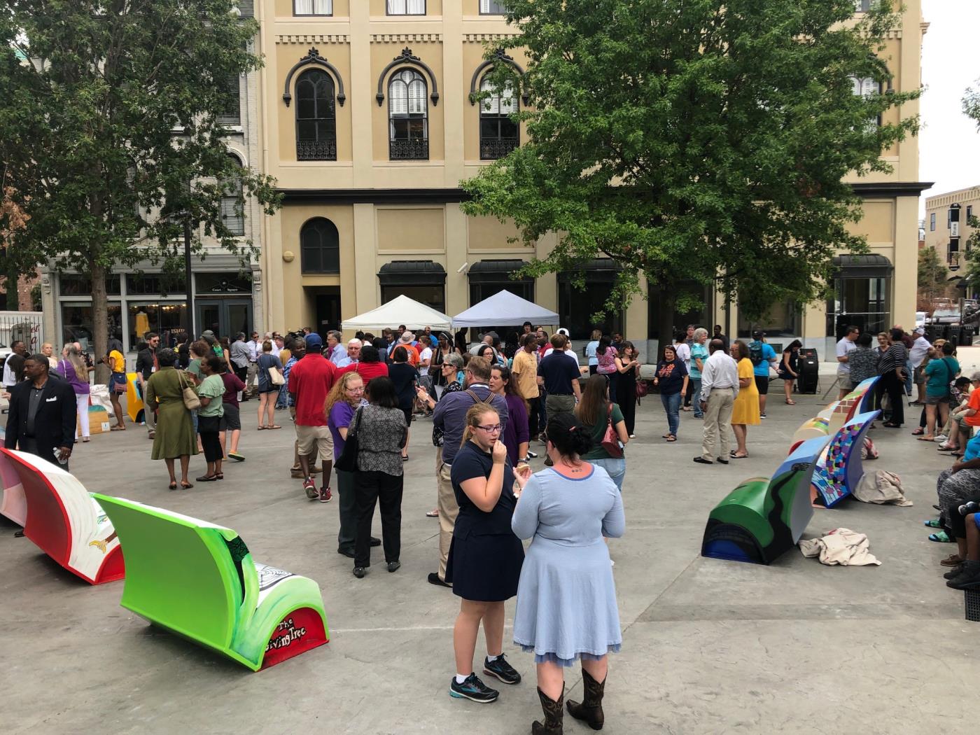 Klein Plaza Book Bench celebration JZ